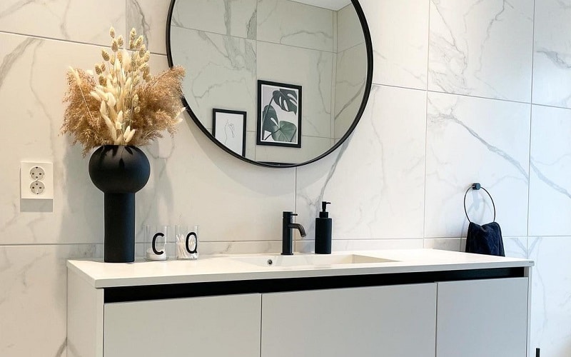 How to Give Fancy Makeover to Bathroom